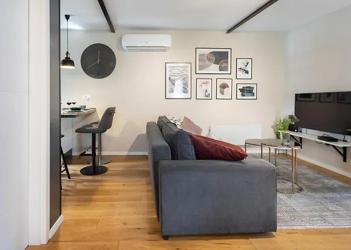 Stylish Urban Oasis